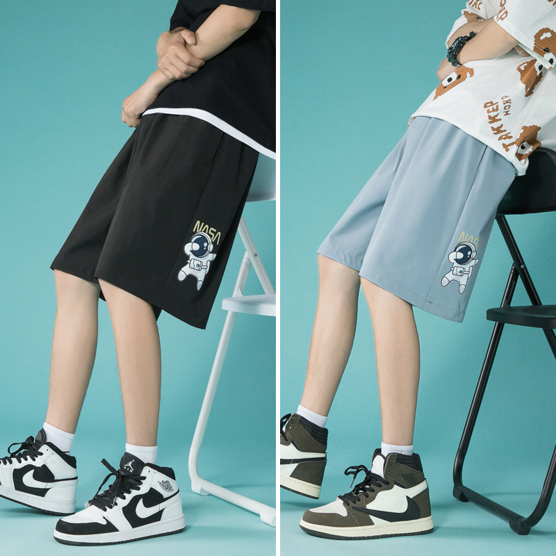 Black + Light Blueshorts man summer Wear out motion Trousers easy Versatile Cropped trousers male Thin ins Chaopai Beach pants
