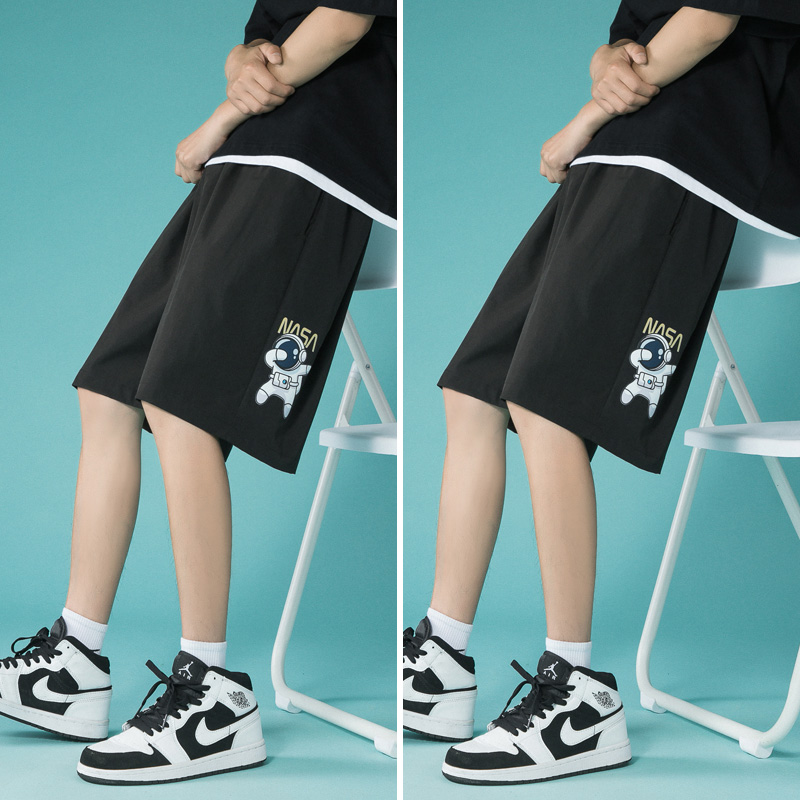 Black + Blackshorts man summer Wear out motion Trousers easy Versatile Cropped trousers male Thin ins Chaopai Beach pants