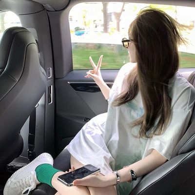 taobao agent Xia Shiwen Summer Story Sonic Cotton Short Sleeve Loose Loose Loose Loose Top Substance Female Straight Bad Printing Mid -length T -shirt