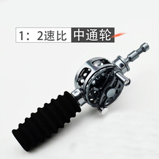 Передает полюсе