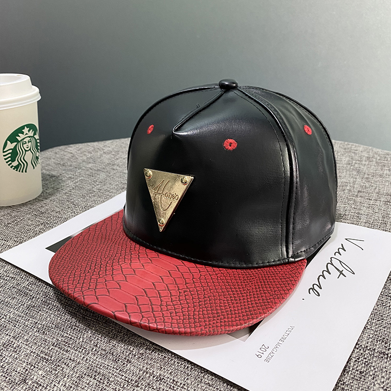 Triangular mark red and black