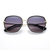 Ярко -черный градиент