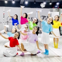 Детская однотонная футболка для раннего возраста, летний костюм, короткий рукав