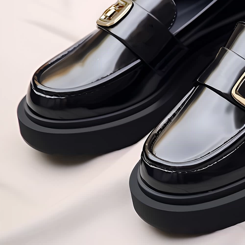 Весенняя обувь, высокие металлические лоферы для черной кожи для кожаной обуви, изысканный стиль, против усталых ног