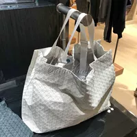 Матовый, белый