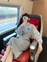 Серый [свитер/платье Длинное покрытие мясо/высокий уровень юбки -линии/темперамента/юбки с бедром/ниша дизайн высокого уровня/御 熟 熟/один шаг юбка/снижение возраста/Шик/Шик/Тринадцатая линия/Оригинал сингл. /Fried Street]