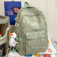 Зеленый с большим гуся