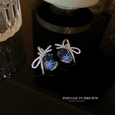 taobao agent Blue crystal, advanced earrings, bright catchy style