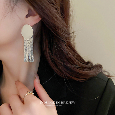 taobao agent Advanced demi-season earrings with tassels, high-quality style, light luxury style