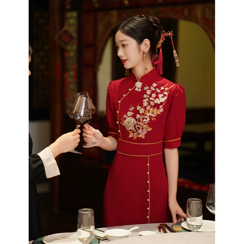 Ципао, красное вечернее платье, коллекция 2023, китайский стиль