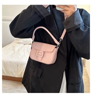 Розовый регулируемый ремешок для сумки