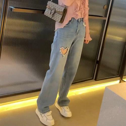 Дизайнерские светлые джинсы, штаны, тренд сезона, коллекция 2023, оверсайз, высокая талия, свободный прямой крой, стройный силуэт