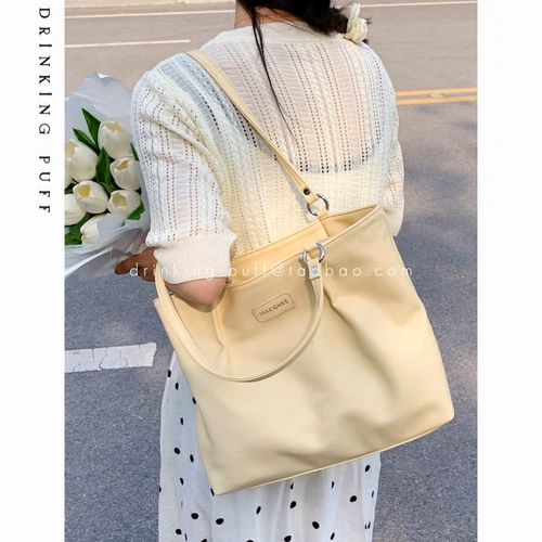 Универсальная вместительная и большая милая сумка на одно плечо