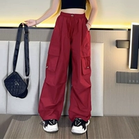 Красные тонкие штаны