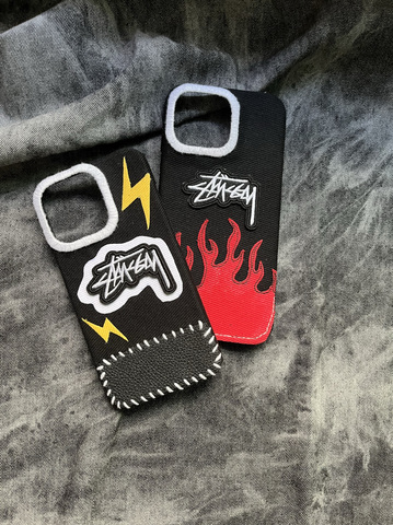 Stussy Handmade Metal Kickstand : Roaring Bear Line Art – 16, 15, 14, 13, 12 iPhone Case