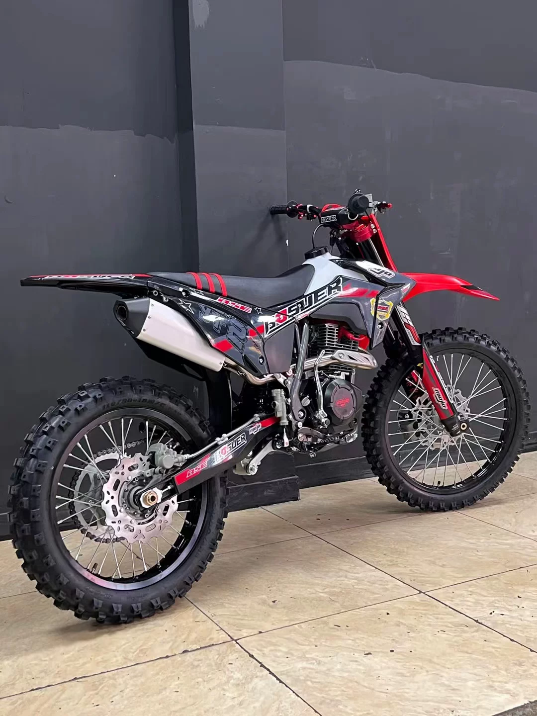 Новый Poser M5 Гепард Горный лесной кросс-страна мотоцикл мотоцикл CQR Rally Momaha Maggian 250