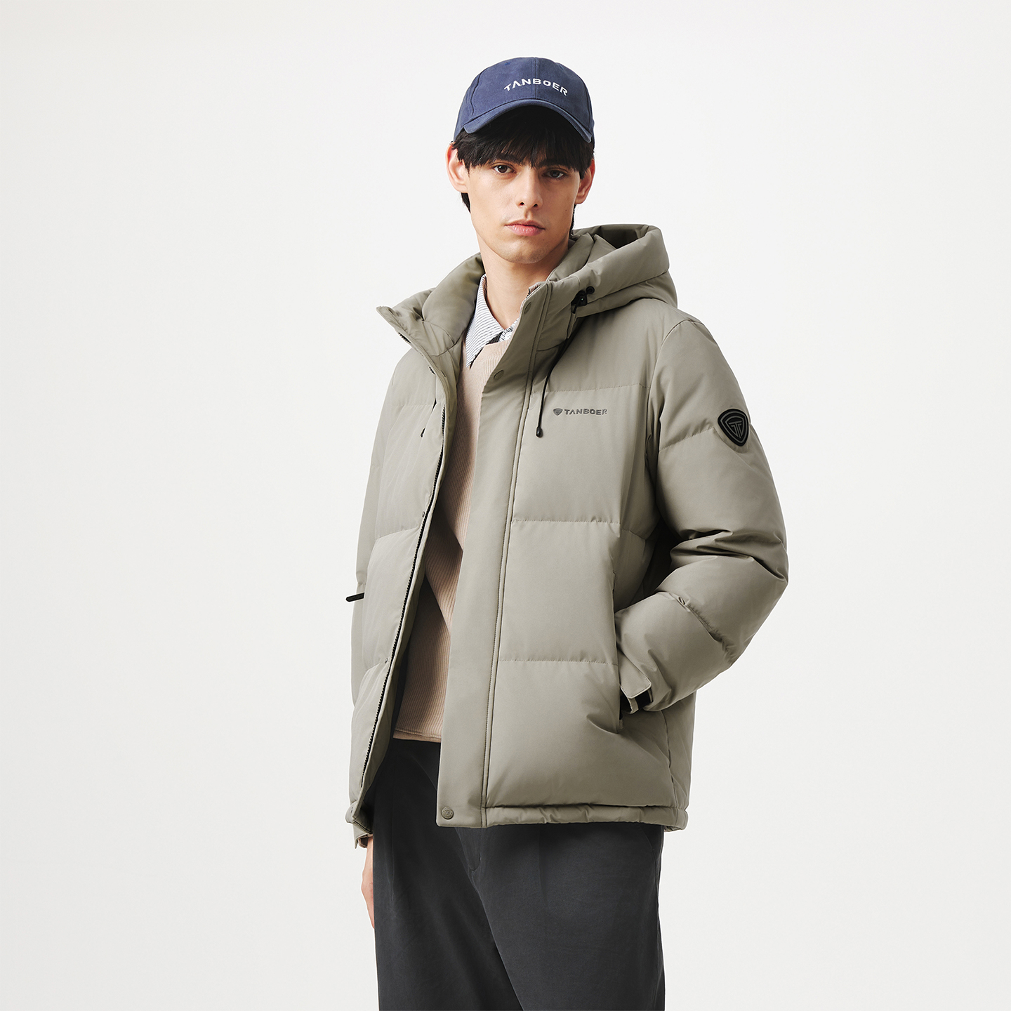 公开放淡宝【坦博尔】短款加厚羽绒服