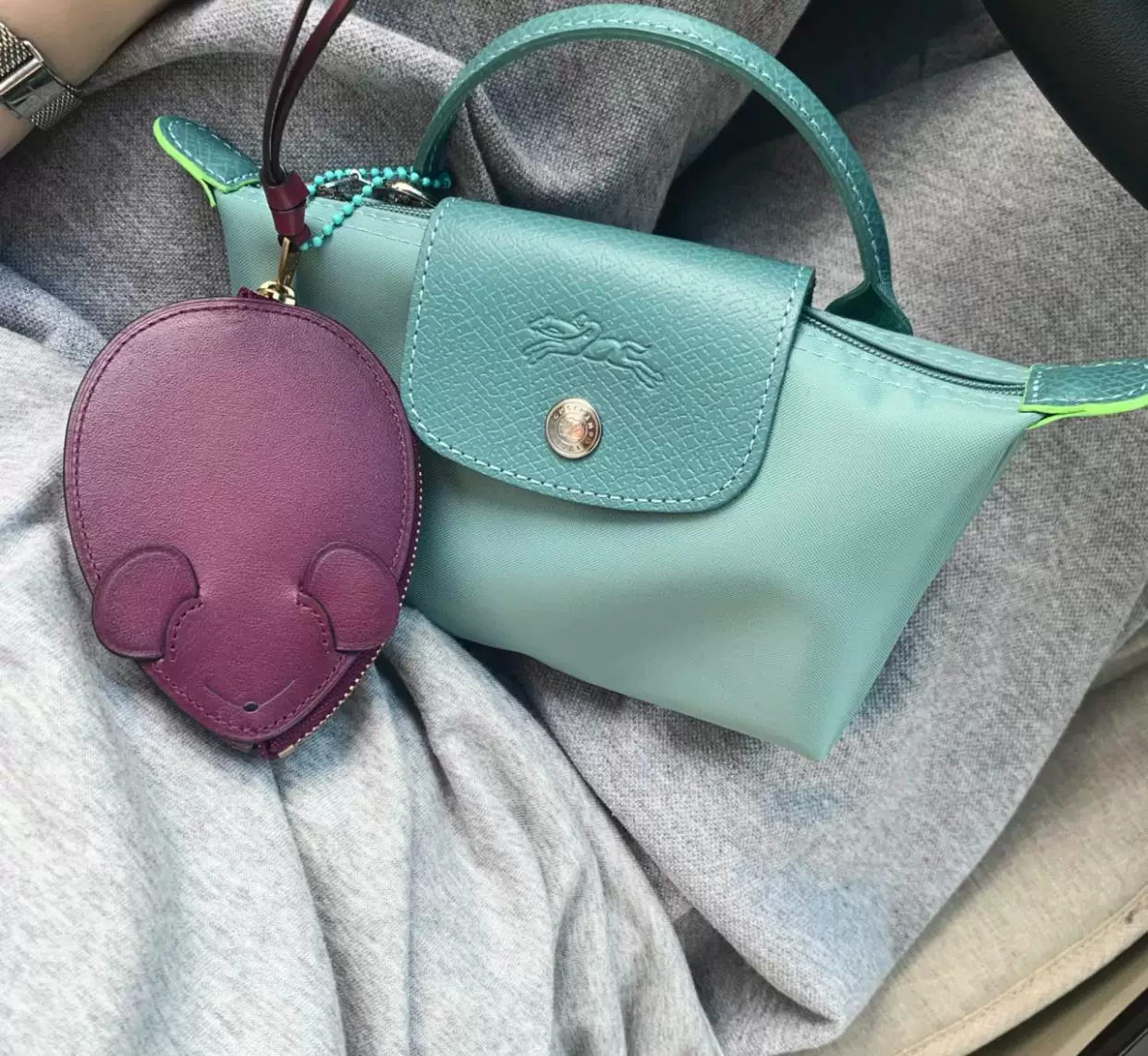 Строго отобранная во Франции сумка Longchamp MINI Mini Mini Dumpling Women Hands Hands Pack Short Paper White