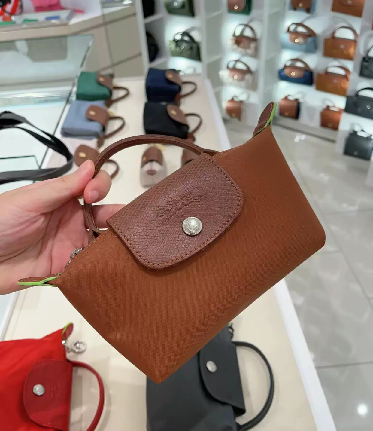 Строго отобранная во Франции сумка Longchamp MINI Mini Mini Dumpling Women Hands Hands Pack Short Paper White