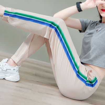 taobao agent Falling in love with the 17th casual ice beam foot sports pants female summer thin nine -point small new model 2022 high waist