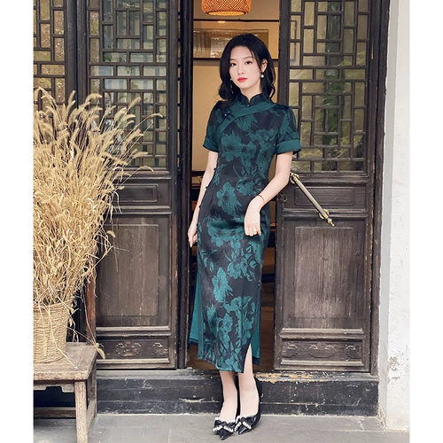 Зеленое длинное расширенное элитное элегантное ципао, премиум класс, коллекция 2022, яркий броский стиль, китайский стиль