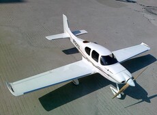 Самолет на дистанционном