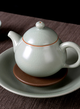 爱逛街为您找到茶具开片汝瓷相关的宝贝,您可以在下面的板块中挑选