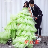 Зеленое свадебное платье подходит для фотосессий для влюбленных, одежда
