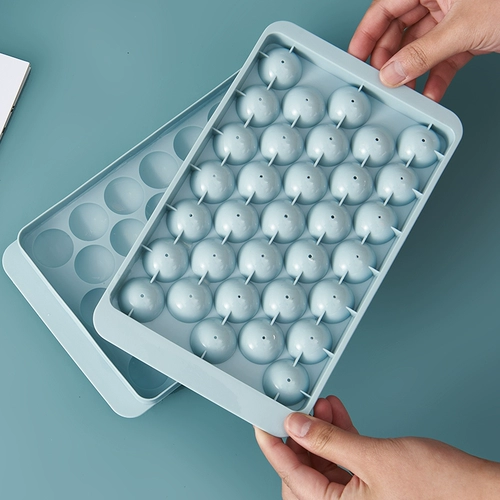 Круглый хоккей, кубики льда, креативная сферическая форма