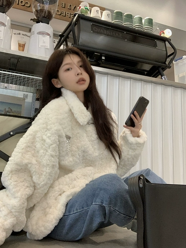 Короткая зимняя куртка, в стиле Шанель, оверсайз, увеличенная толщина, изысканный стиль