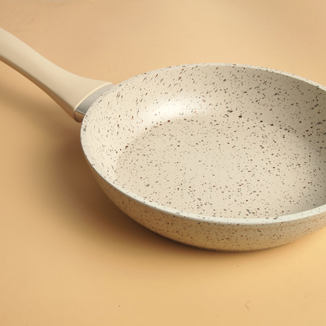 爱逛街为您找到麦饭石不粘锅相关的宝贝,您可以在下面的板块中挑选