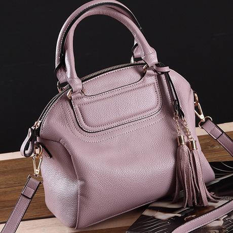 爱逛街为您找到百搭女士斜挎包相关的宝贝,您可以在下面的板块中挑选