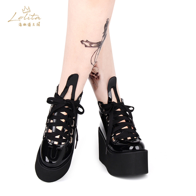 taobao agent Customized 2020 spring and autumn new new product Gothic dark system punk shoes round head lace thick bottom loose cake shoes 8361