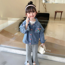 Детская куртка Жан 女童牛仔外套春秋款小童新款儿童夹克2024年秋装童装上衣洋气绣花