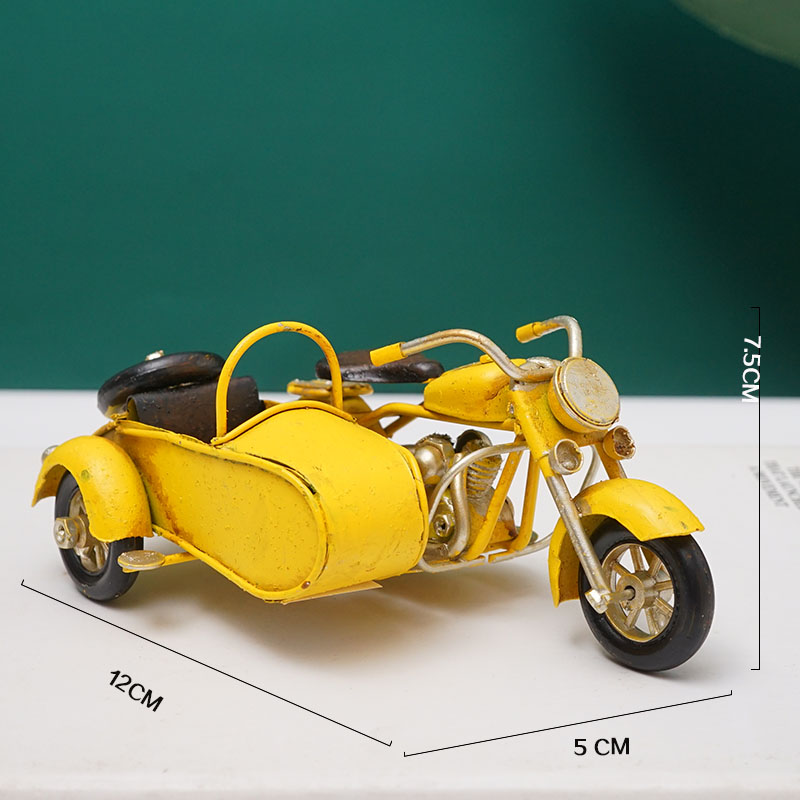 maroon-small-yellow-partial-three-wheels
