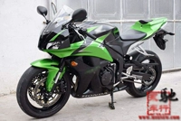 Рисунок 12 показывает год