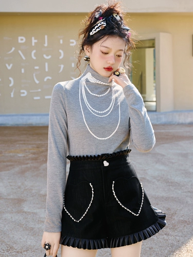 Приятный телу трикотажный эластичный демисезонный комфортный мягкий лонгслив из жемчуга, бархатная футболка, облегающий крой, по фигуре