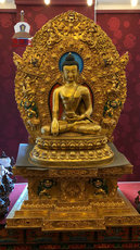 Изображения Будды, Статуи божества 尼泊尔高档精品全鎏金雕花纹 释迦牟尼佛像