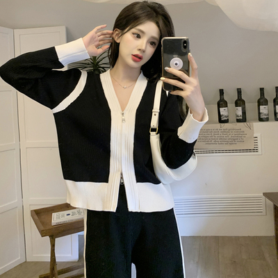 taobao agent Spring knitted cardigan, shirt, pants, plus size, fitted, Chanel style