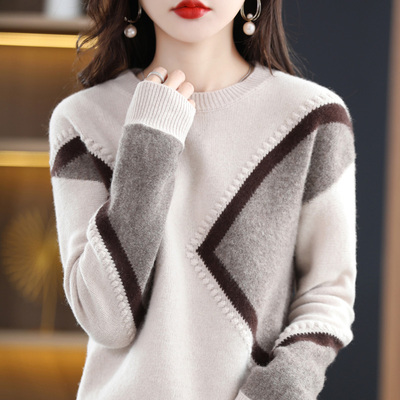 taobao agent Woolen demi-season velvet knitted sweater, round collar, fitted