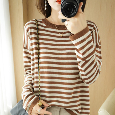 taobao agent Woolen thin sweater, autumn scarf, knitted long-sleeve, round collar, plus size