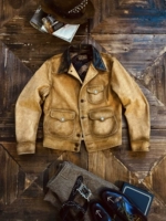 Коричневый