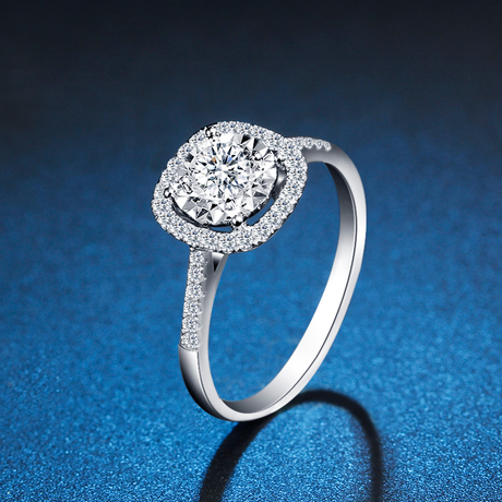 爱逛街为您找到金钻石戒指相关的宝贝,您可以在下面