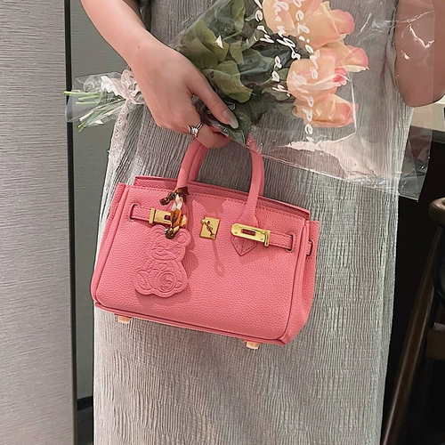 Розовая платиновая сумка на одно плечо, портативная небольшая сумка, сумка через плечо, премиум класс, коллекция 2023