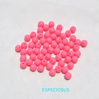 Легкая роза красная