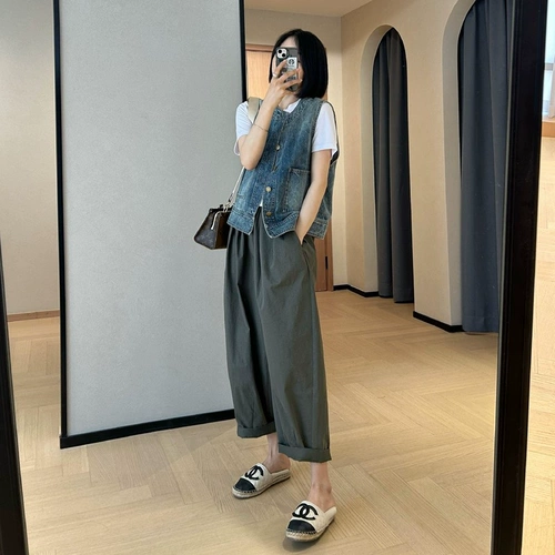 Джинсовый жилет, летняя куртка без рукавов, круглый воротник, яркий броский стиль, по фигуре