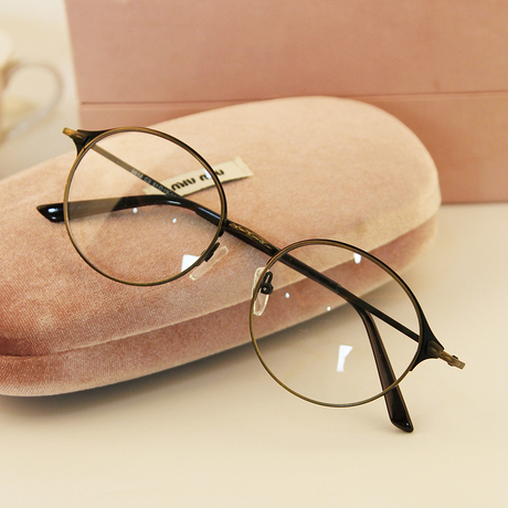 爱逛街为您找到金属眼镜框相关的宝贝,您可以在下面的板块中挑选喜欢