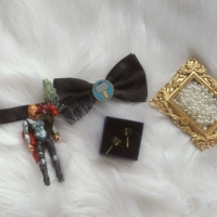 (Без носков) Мочевины Thor+Brooch+Neck Tie