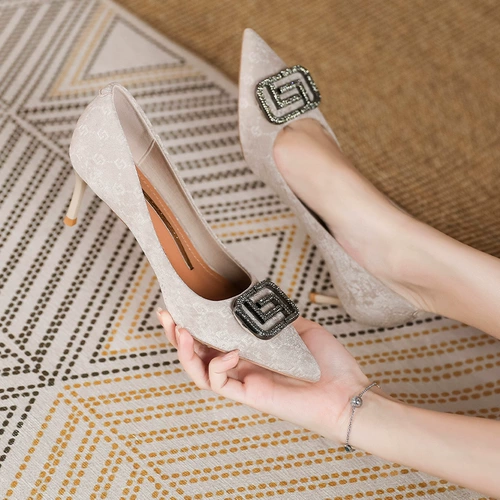 Универсальная обувь на высоком каблуке, дизайнерские туфли с заостренным носом, 2021 года, тренд сезона