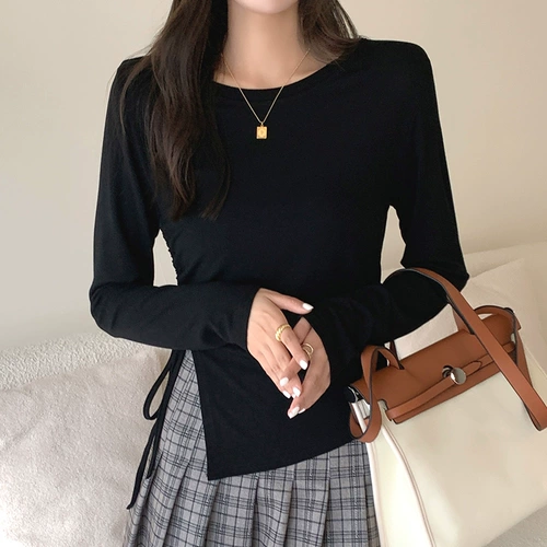 Демисезонный приятный телу белый брендовый лонгслив, на шнурках, по фигуре